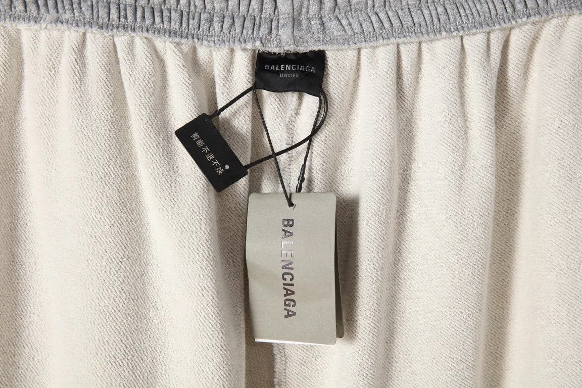 Logo-Embroidered Distressed Wide-Leg Sweats D32512588 — view 7