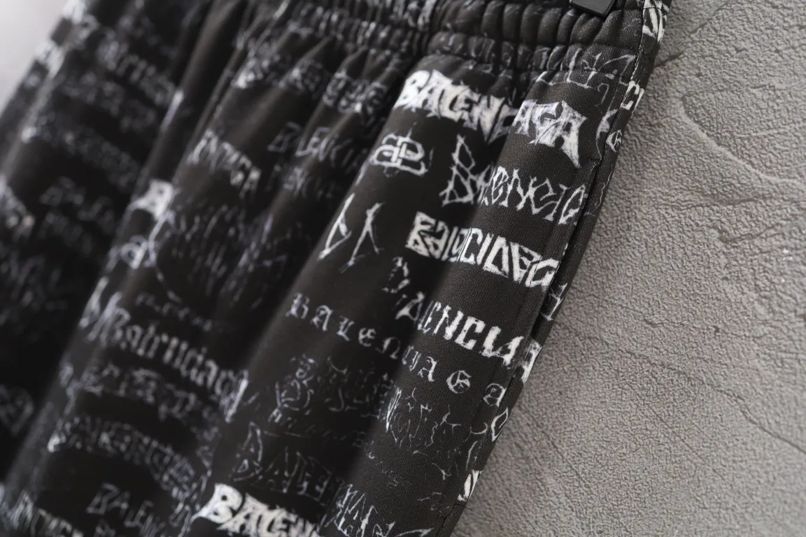 Logo-Print Wide-Leg Sweatpants D30512557 — view 4