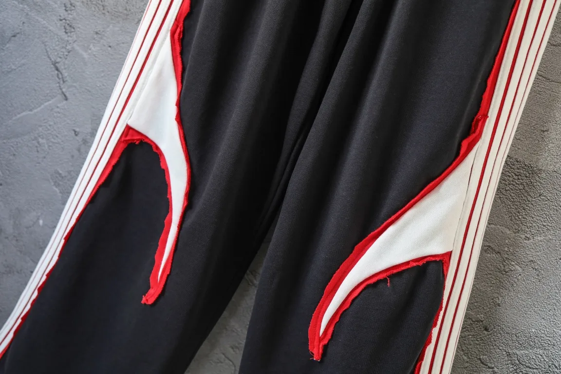 Logo Embroidered Paneled Track Pants D33912545 — view 4