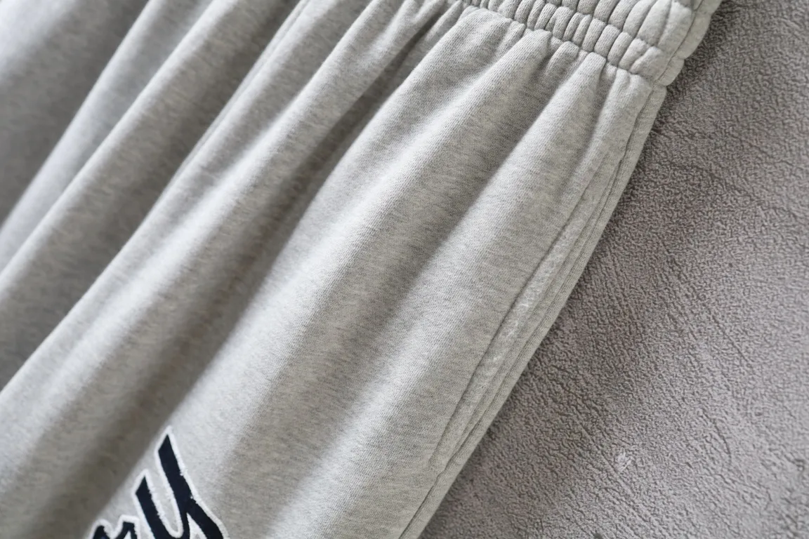 Embroidered Wide-Leg Sweatpants D28912533 — view 4