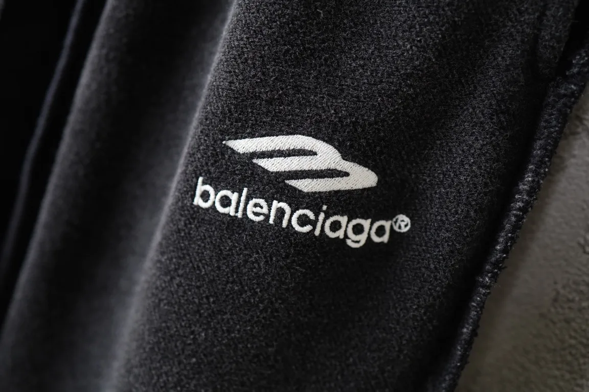 3B Logo Embroidered Inside-Out Sweatpants D29912529 — view 3