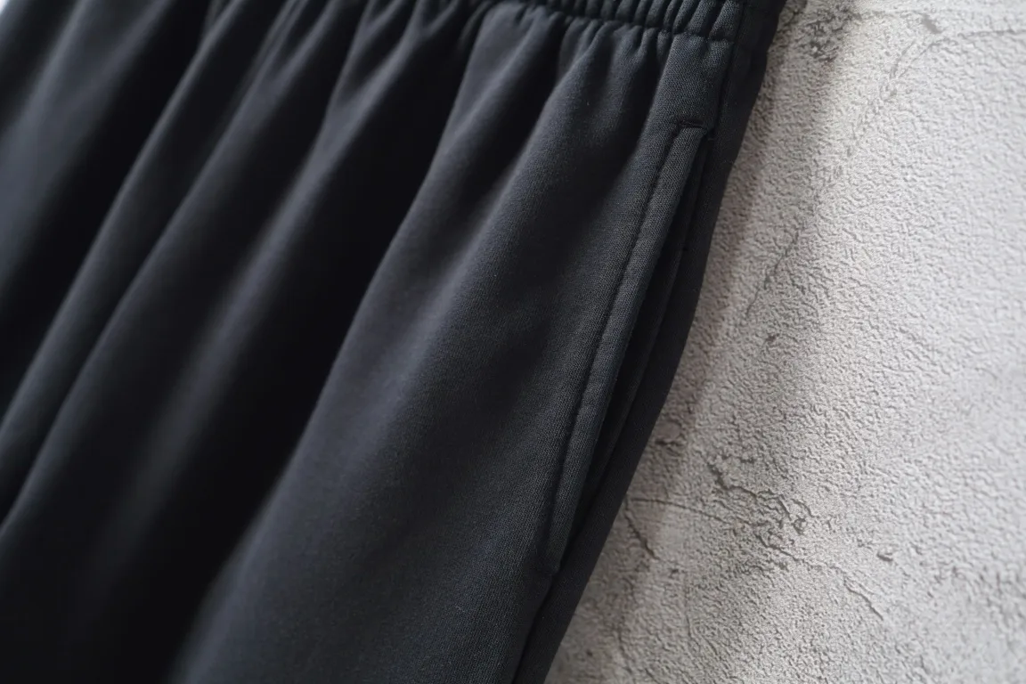 3B Logo Embroidered Wide-Leg Sweatpants D26912525 — view 7