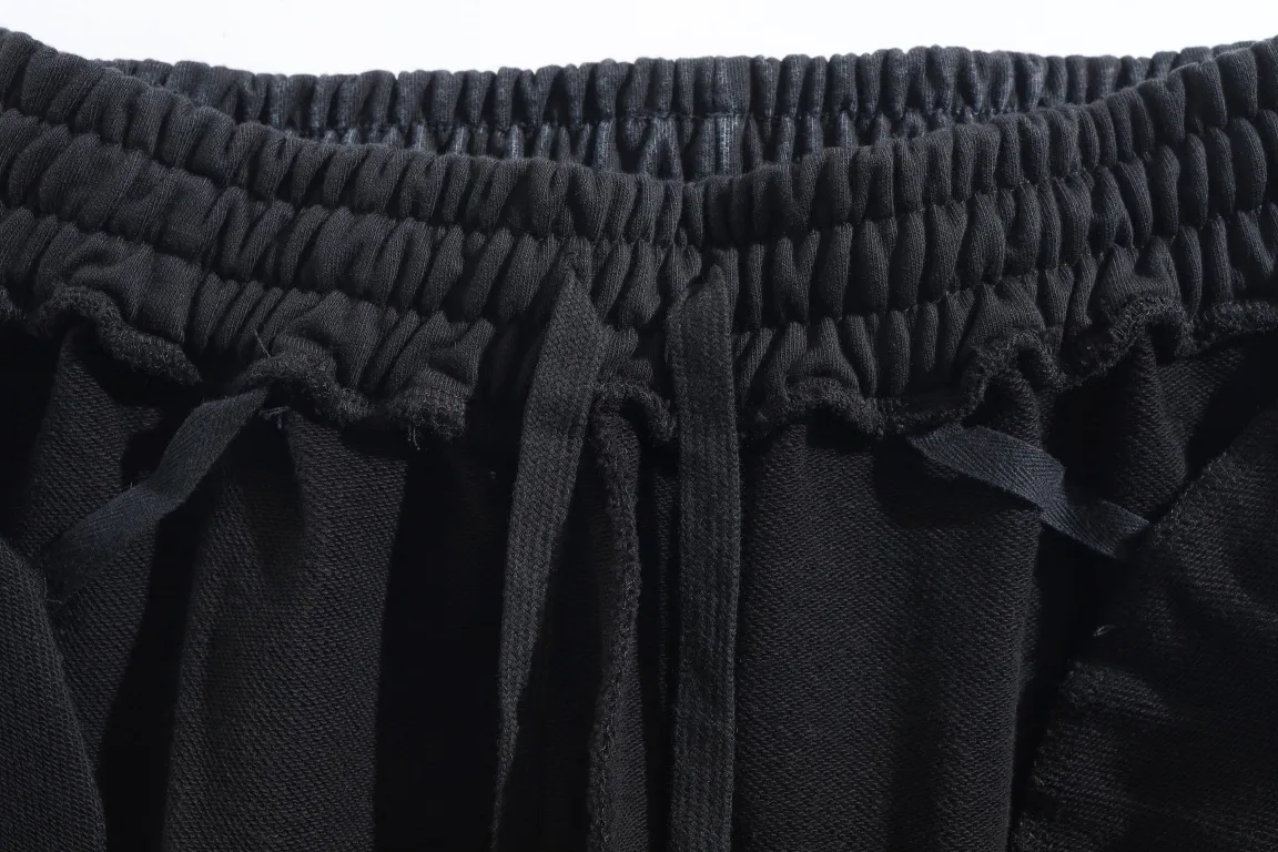 Signature Print Distressed Sweatpants D27921312 — view 15