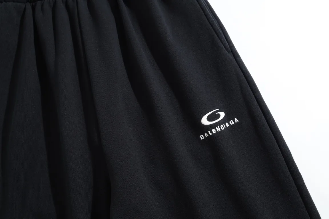 Sports Icon Embroidered Cotton-Blend Sweats D21518779 — view 13