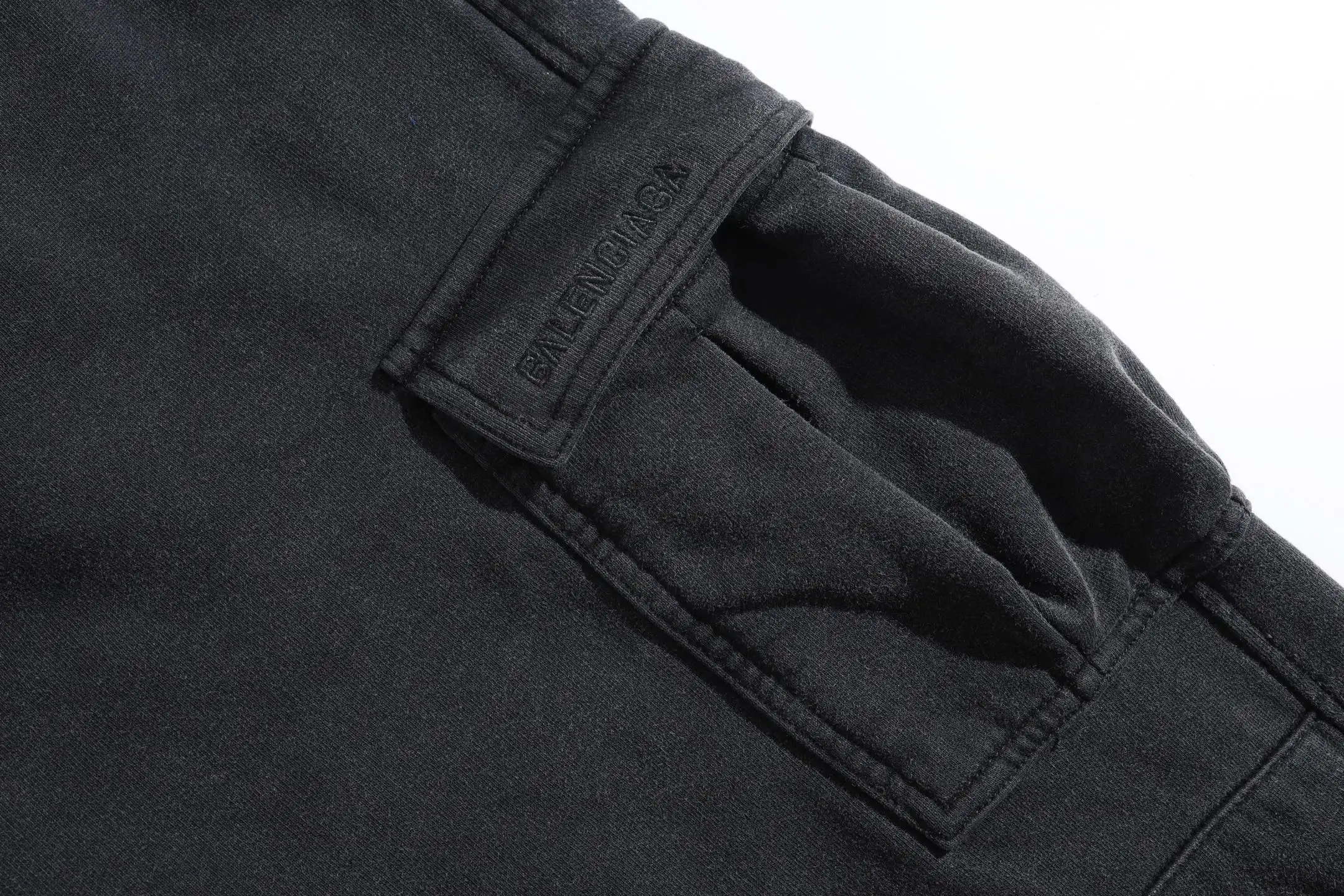 Washed Cotton-Jersey Cargo Sweatpants D34912516 — view 3