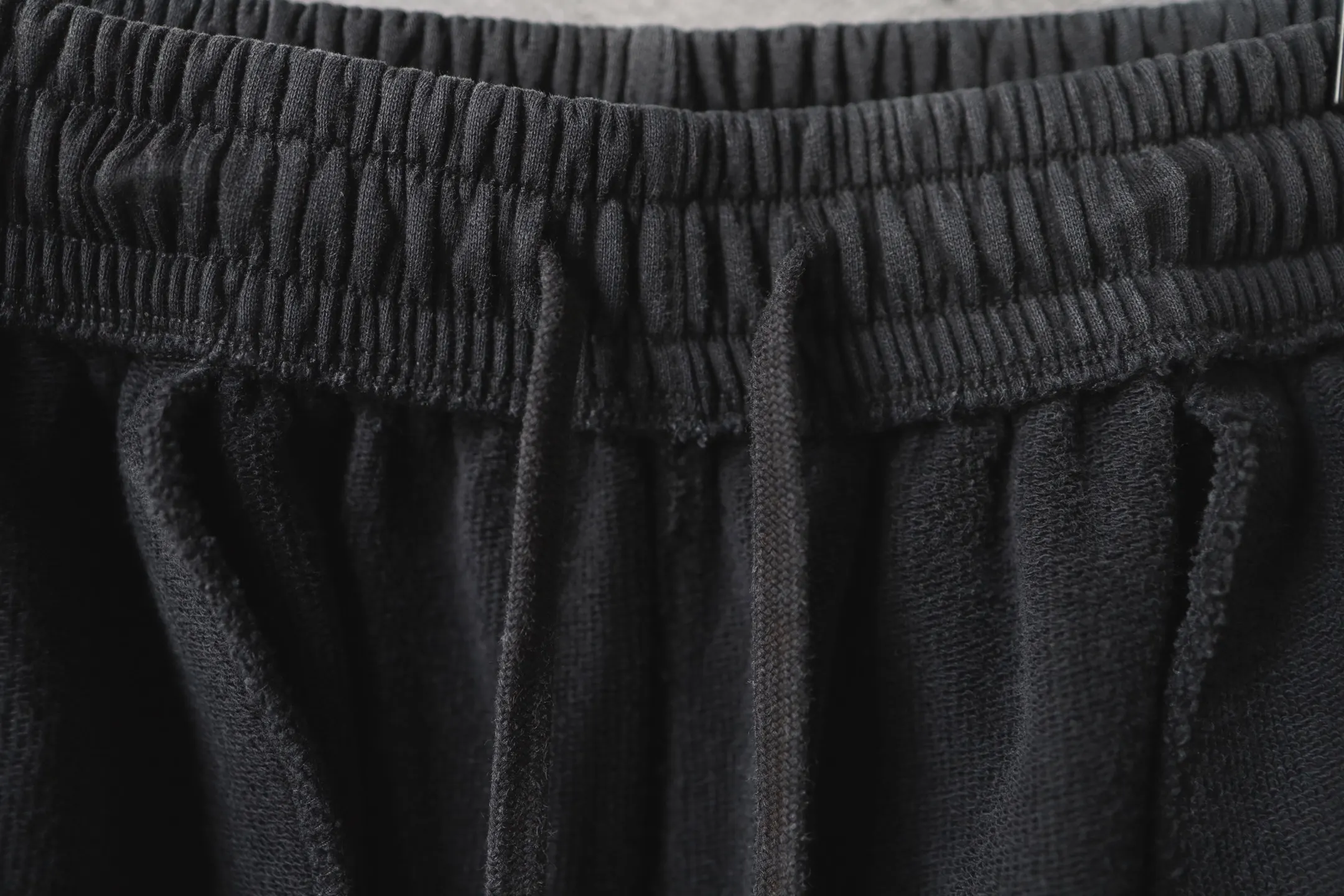 Washed Cotton-Jersey Cargo Sweats D34912515 — view 7