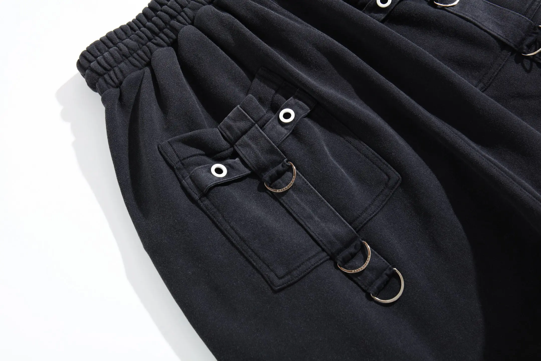 Washed Cotton Cargo Sweatpants D39921292 — view 15