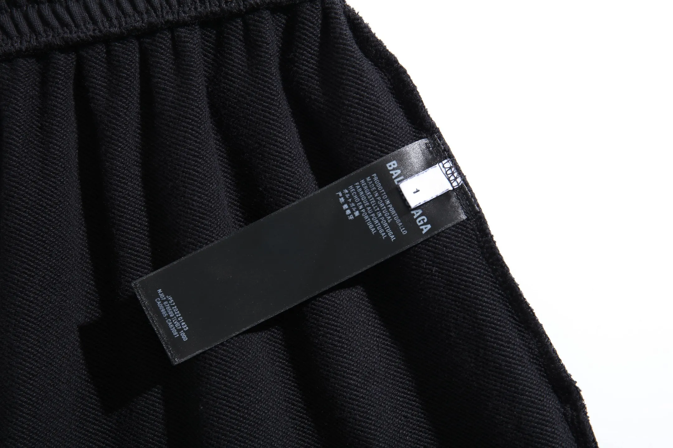 Logo Embroidered Wide-Leg Sweats D22521279 — view 17