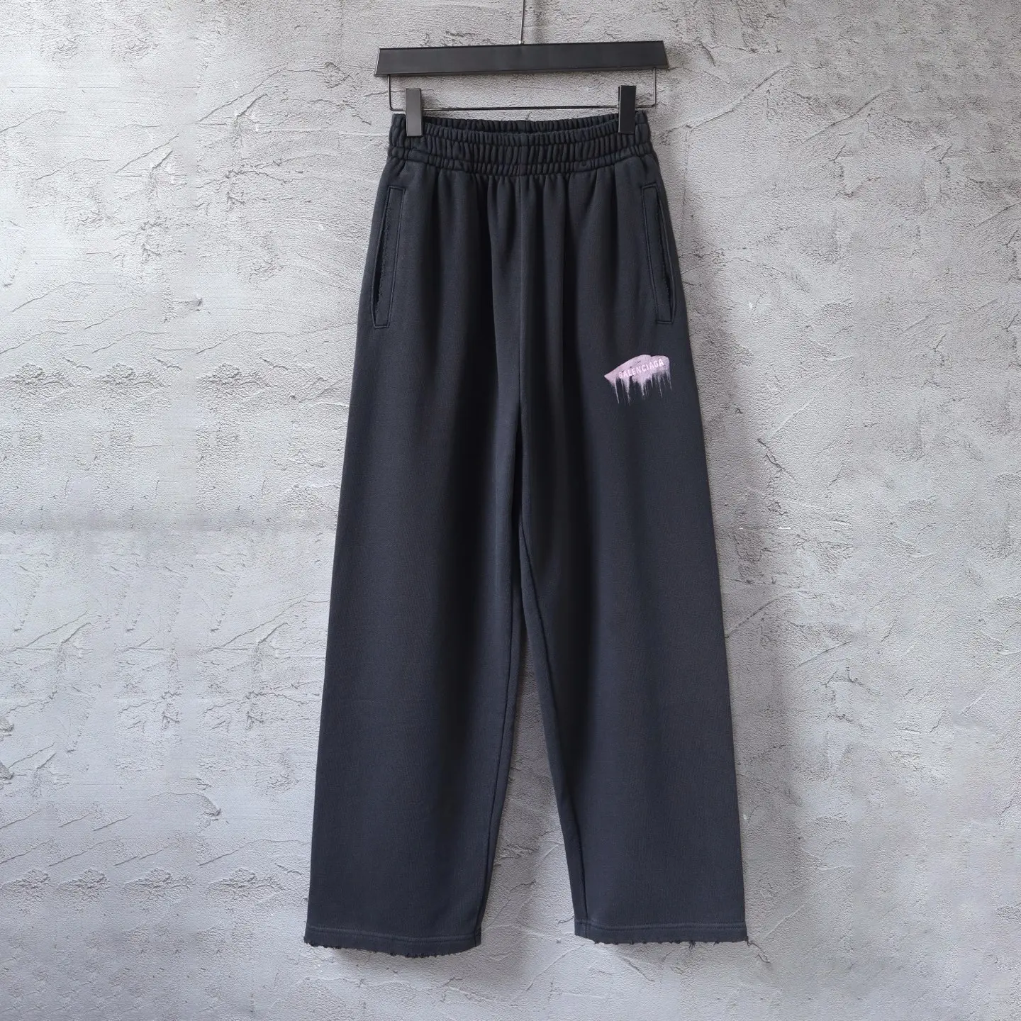 Logo Embroidered Paint-Drip Sweatpants D25921274