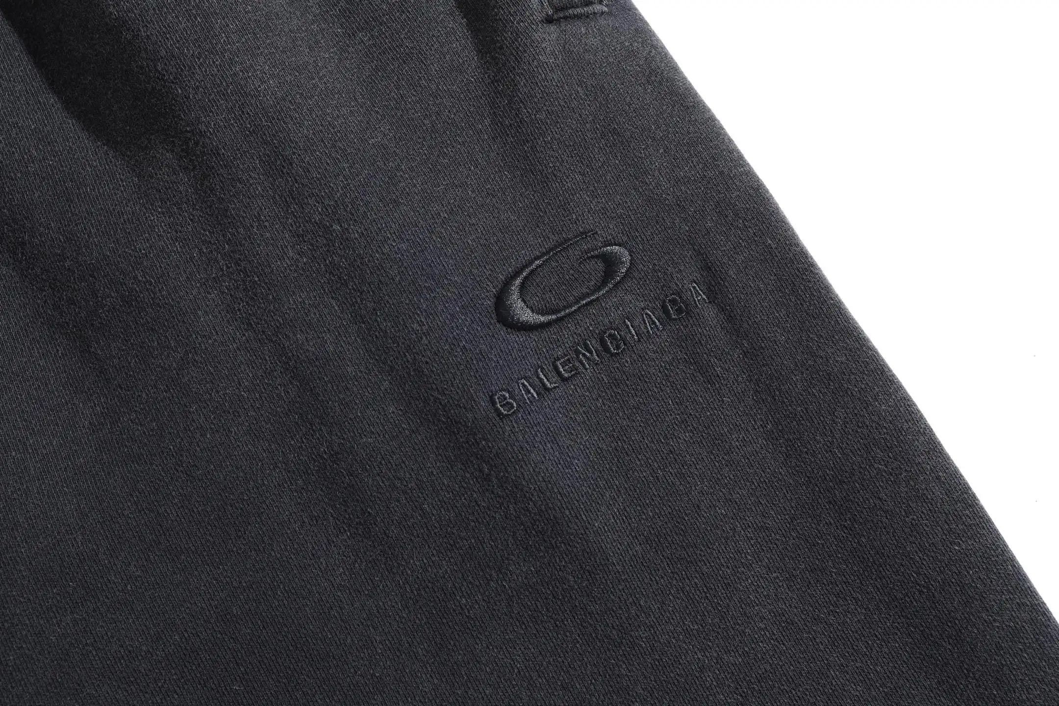 Trompe L'oeil Layered Waistband Sweatpants D25921311 — view 3