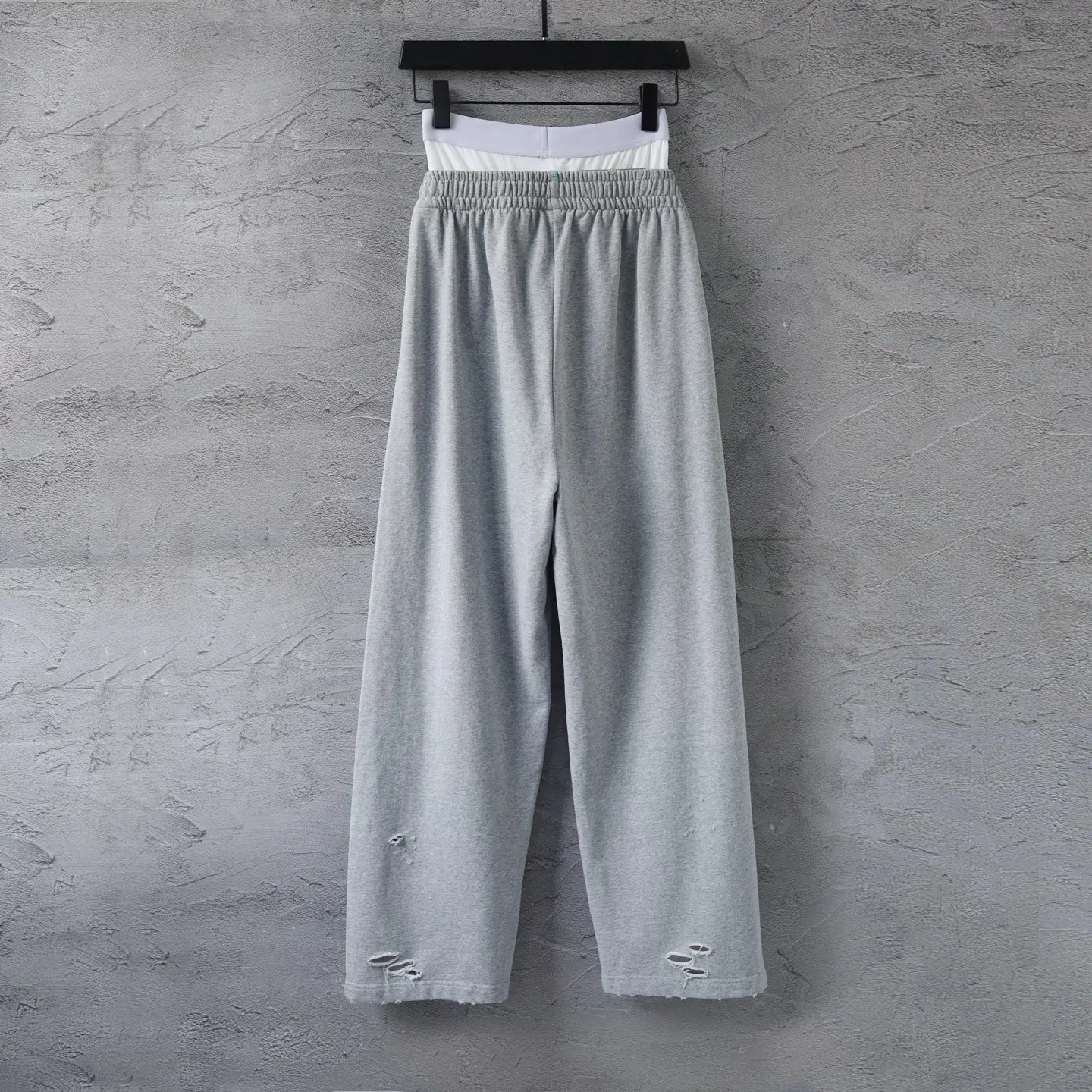 Trompe L'oeil Layered Waistband Sweatpants D25921311 — view 29