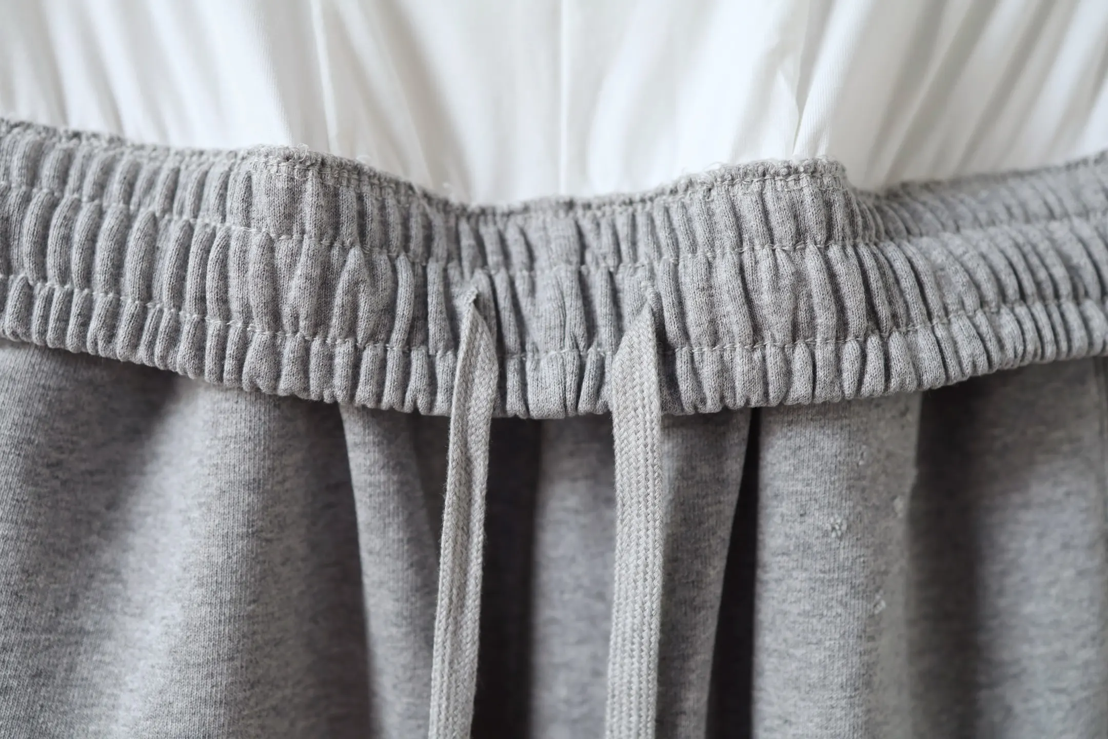 Trompe L'oeil Layered Waistband Sweatpants D25921311 — view 34