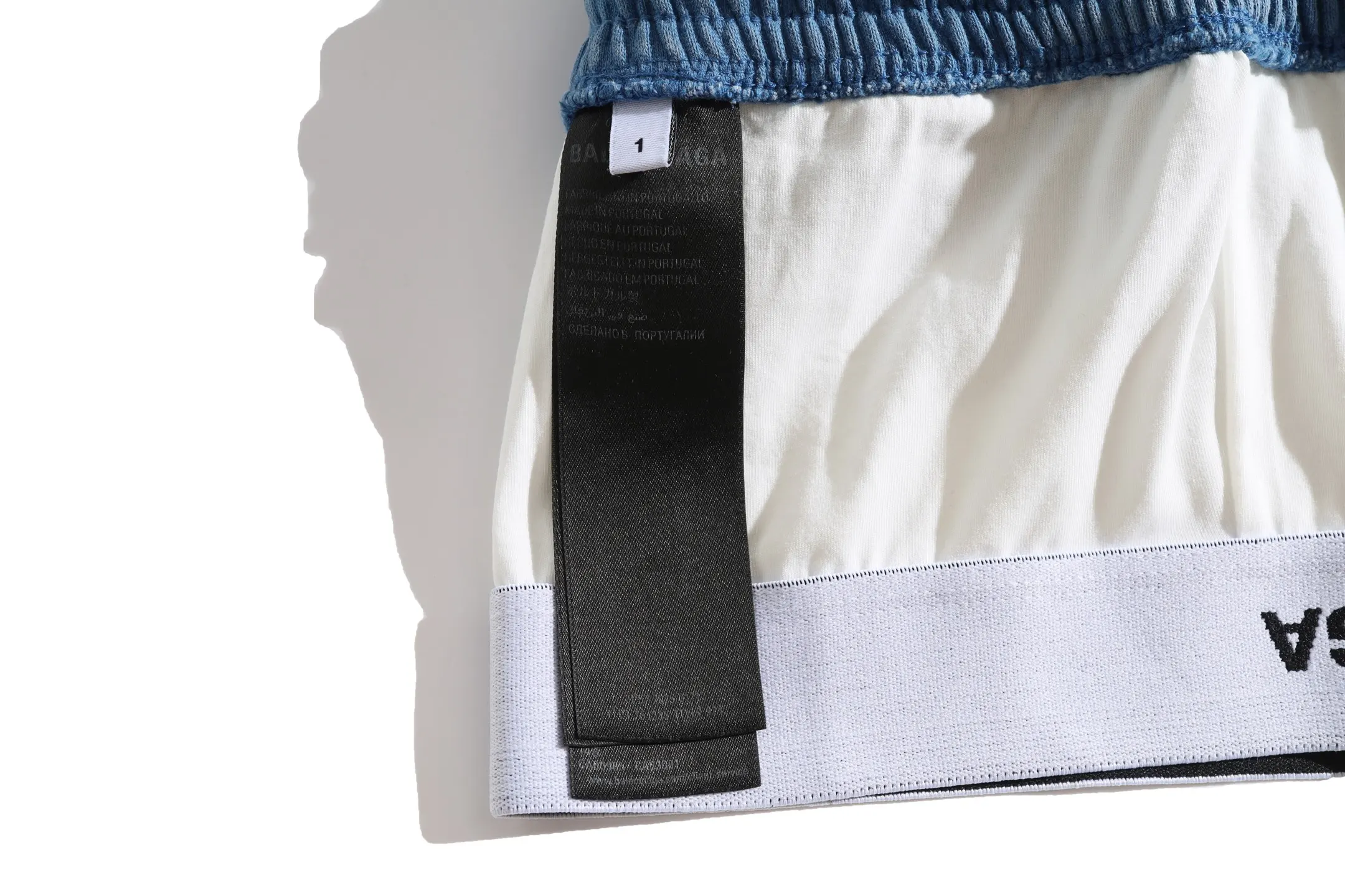 Trompe L'oeil Layered Waistband Distressed Sweats D25918774 — view 18