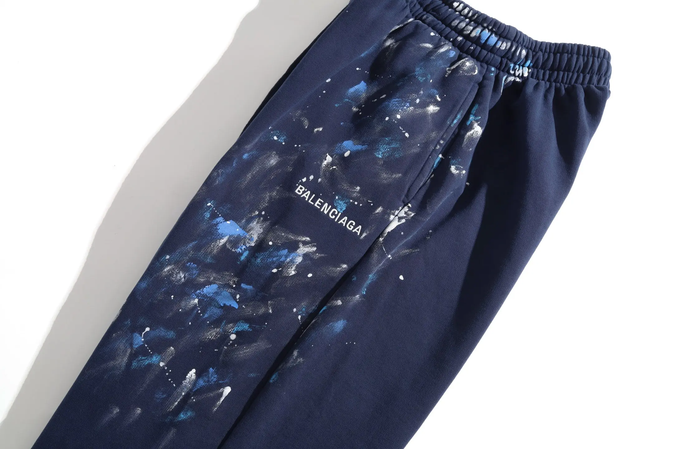Paint-Splatter Embroidered Cotton Sweats D27918769 — view 3