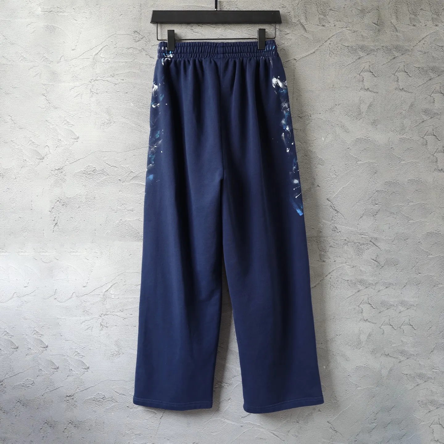 Paint-Splatter Embroidered Cotton Sweats D27918769 — view 11