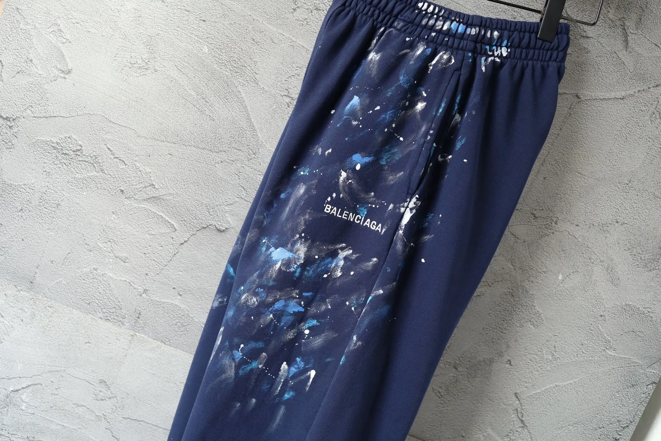 Paint-Splatter Embroidered Cotton Sweats D27918769 — view 16