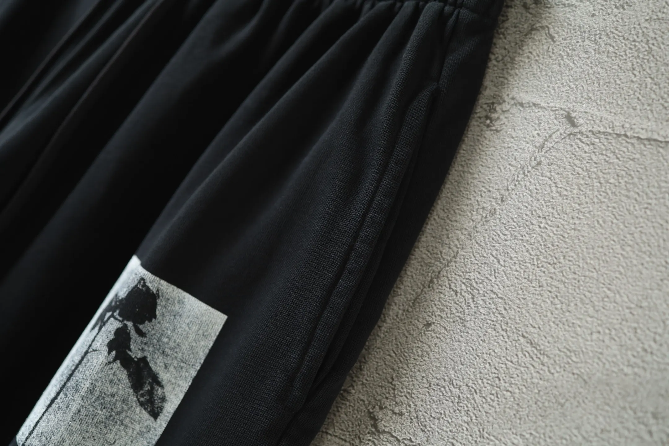 Graphic Print Wide-Leg Sweatpants D27918770 — view 14