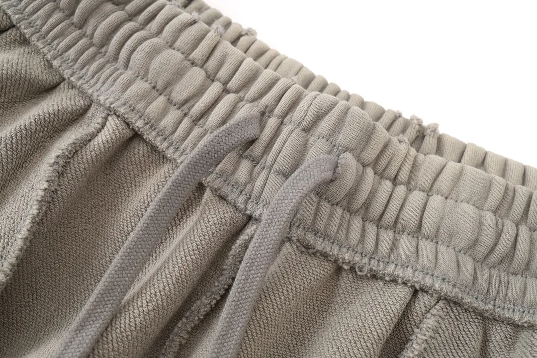 Distressed Graffiti Print Sweatpants D30912591 — view 8
