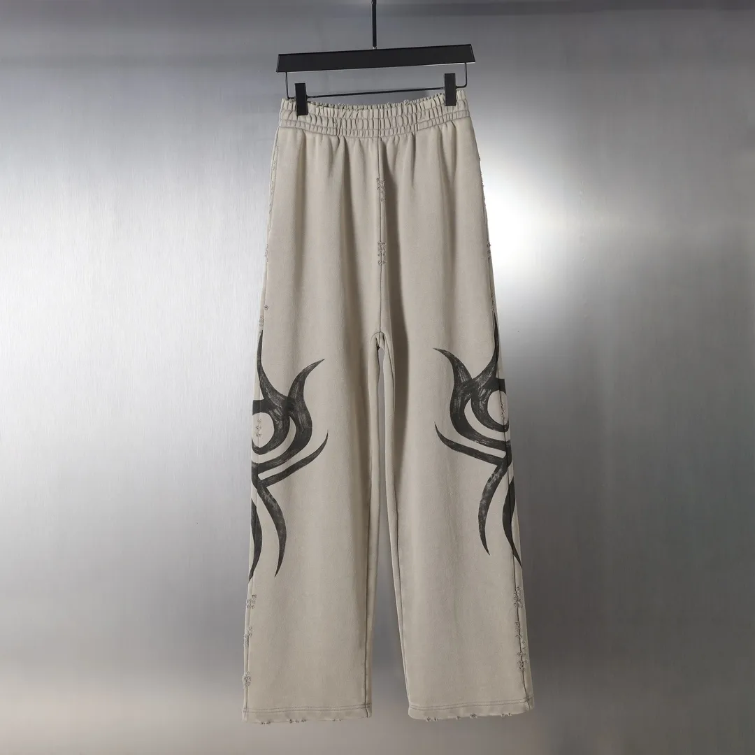 Hand-Painted Distressed Graphic Sweatpants D30912590