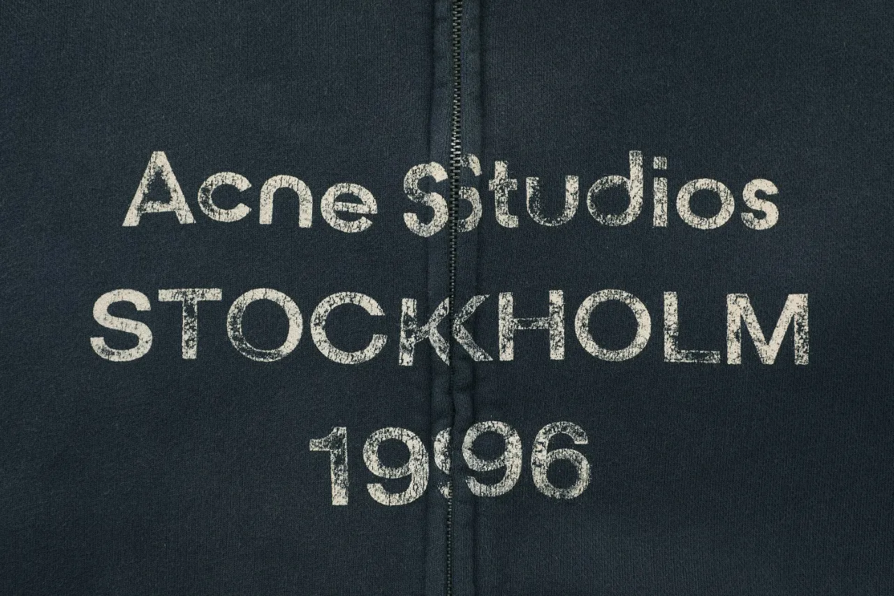 Logo Print Distressed Zip-Up Sweatshirt D19511724 — view 4