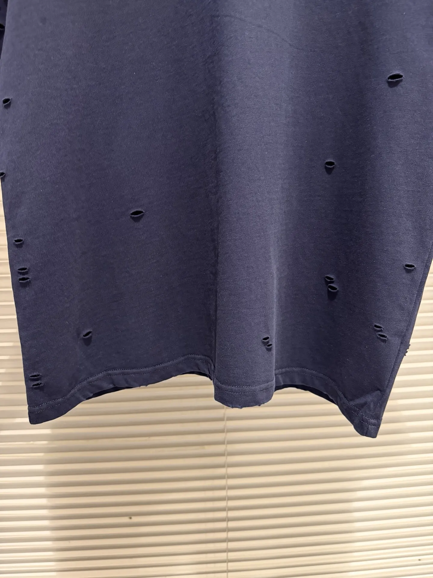 Distressed Logo-Print Cotton T-Shirt D10011366 — view 12