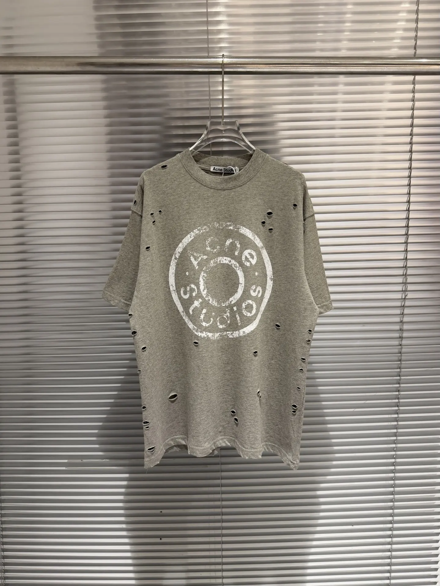Distressed Logo-Print Cotton T-Shirt D11011378 — view 5