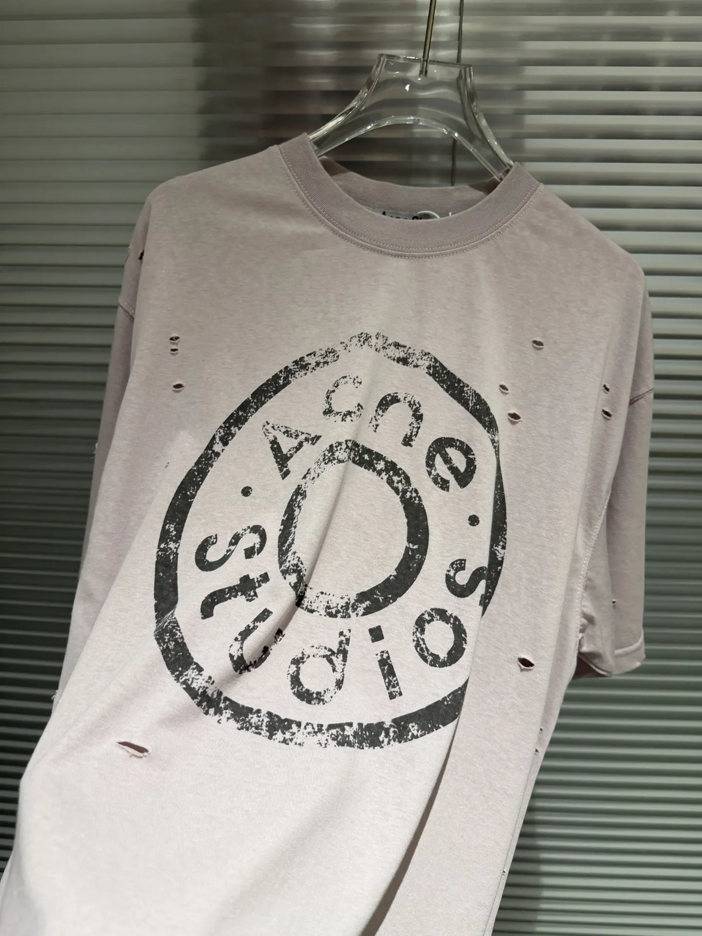 Distressed Logo-Print Cotton T-Shirt D9511367 — view 5
