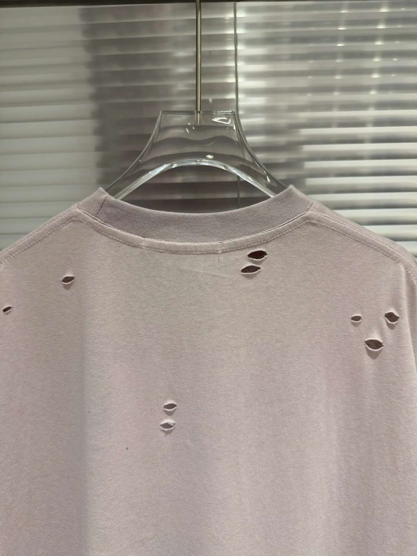 Distressed Logo-Print Cotton T-Shirt D9511367 — view 11