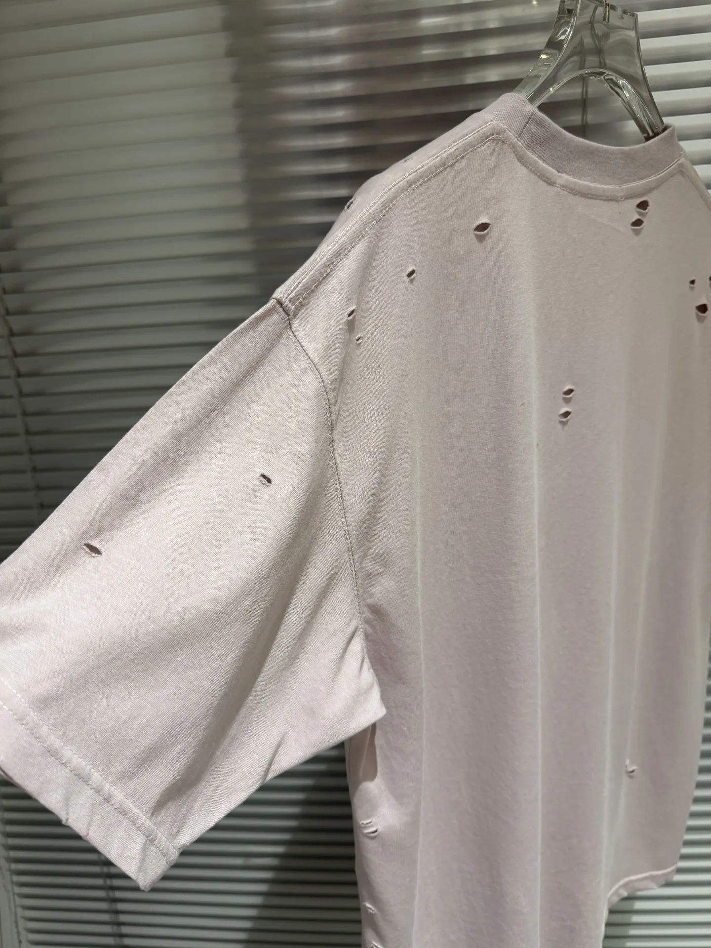 Distressed Logo-Print Cotton T-Shirt D9511367 — view 12