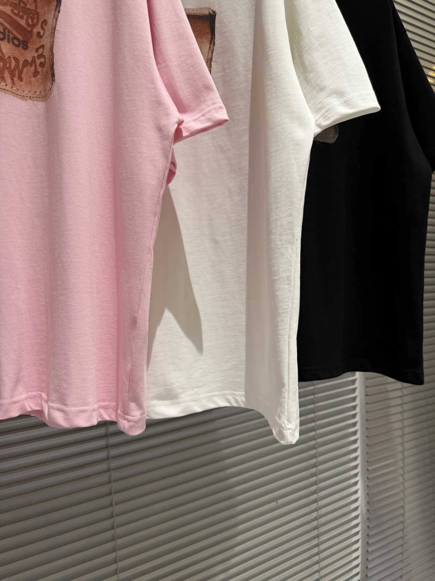 Distressed Patch Logo Oversized T-Shirt D10011387 — view 8