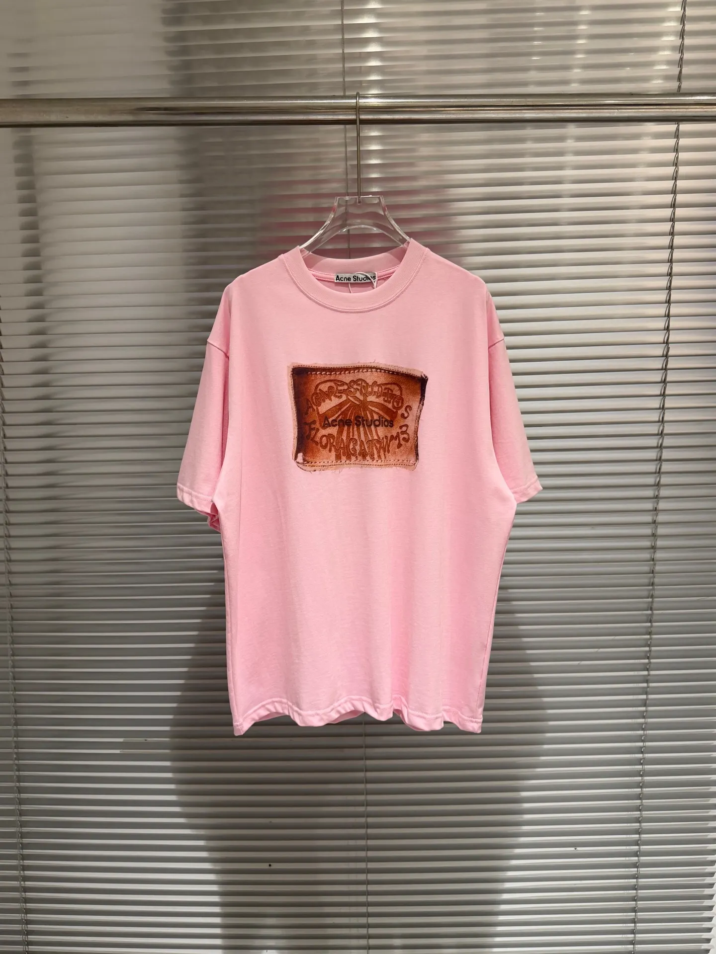 Distressed Patch Logo Oversized T-Shirt D10011387 — view 10