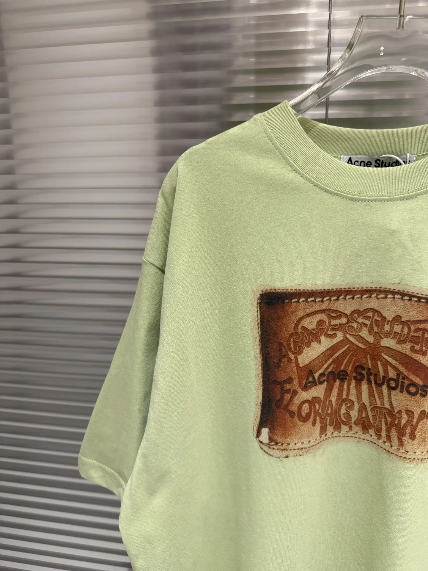 Distressed Patch Logo Oversized T-Shirt D10011383 — view 5