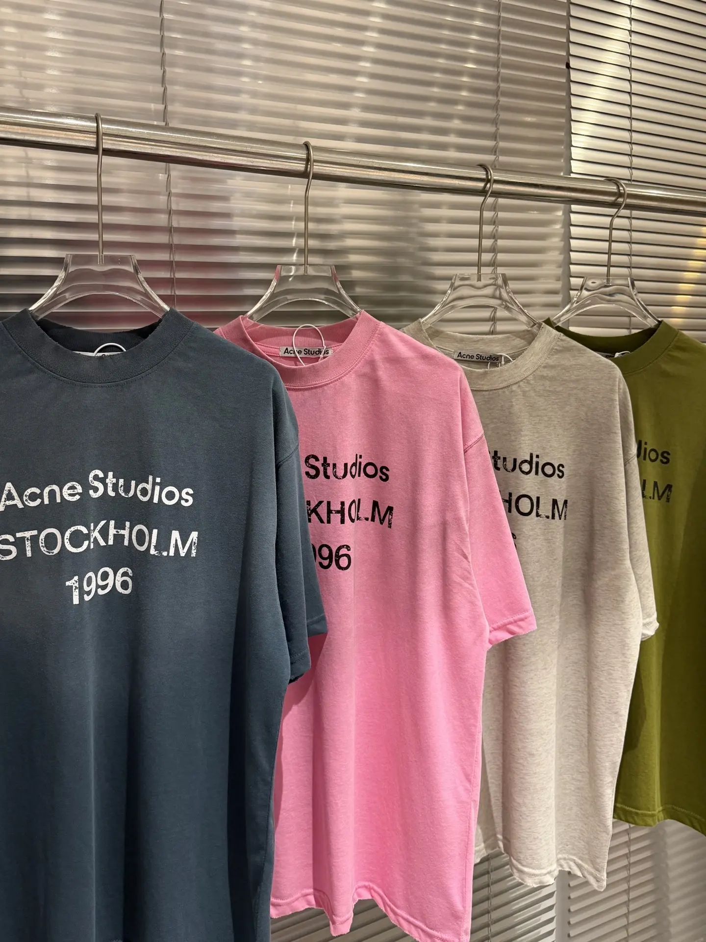 1996 Logo-Print Distressed Cotton T-Shirt D9511394 — view 8