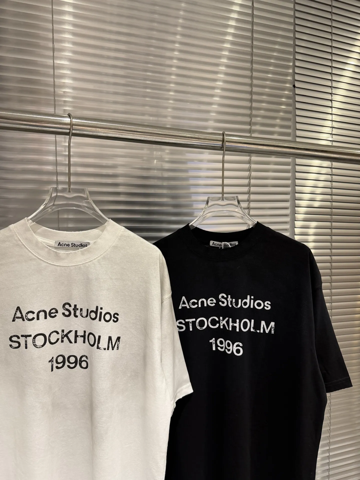 1996 Logo Distressed Cotton T-Shirt D9511393 — view 6