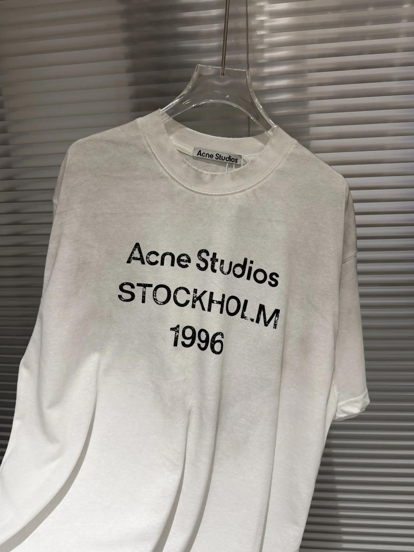 1996 Logo Distressed Cotton T-Shirt D9511393 — view 10