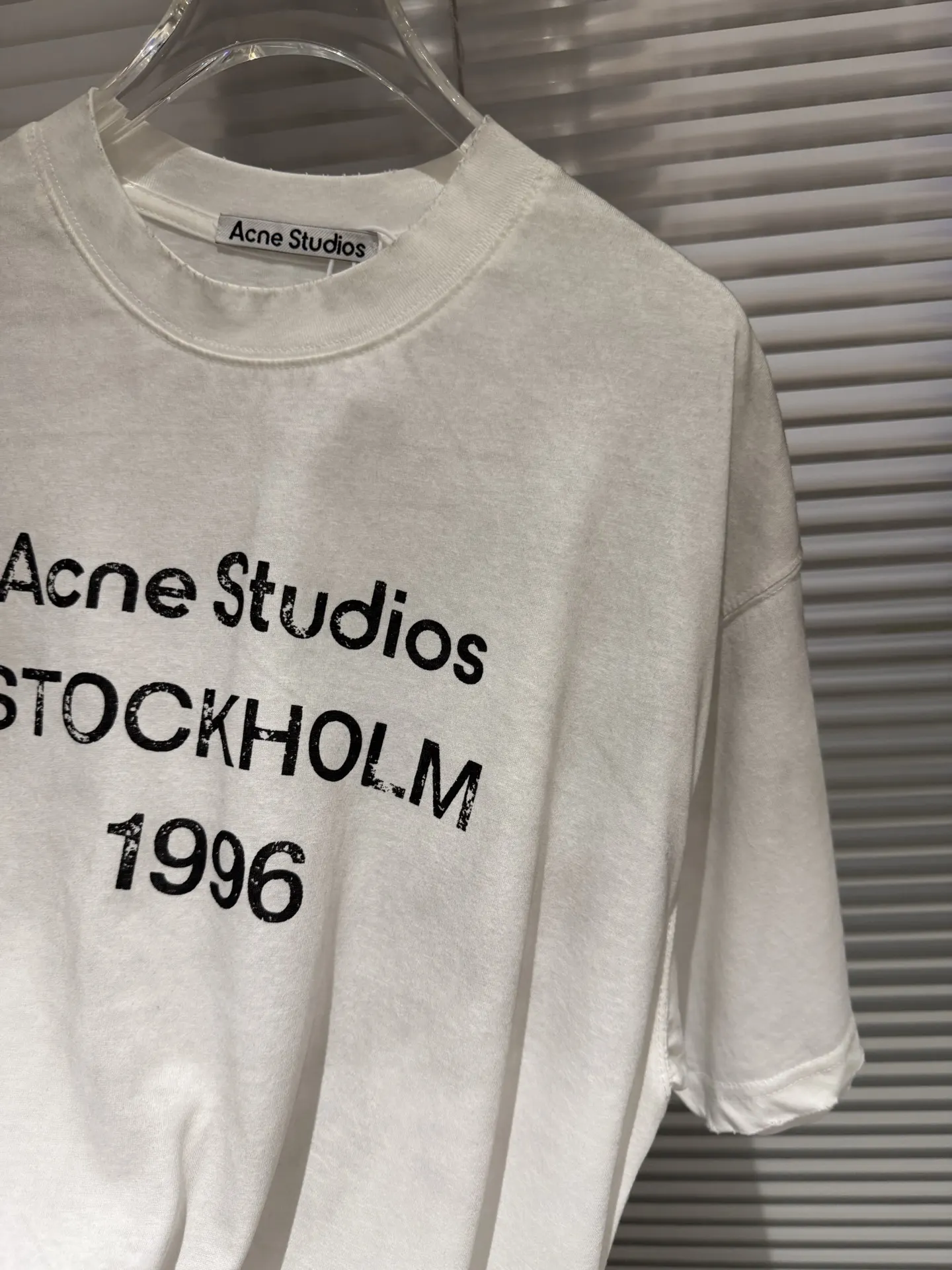 1996 Logo Distressed Cotton T-Shirt D9511393 — view 11
