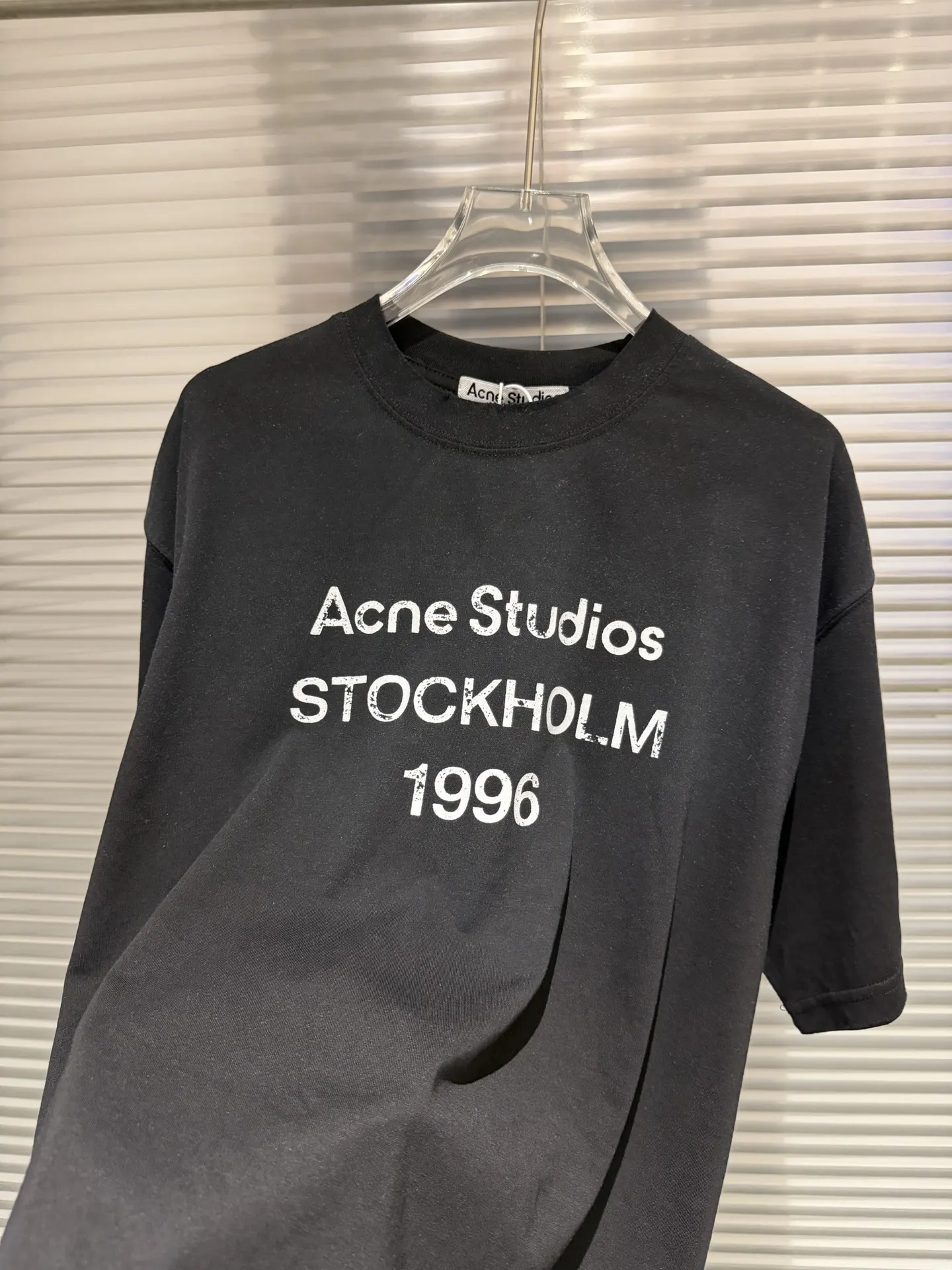 1996 Logo Distressed Cotton T-Shirt D9511393 — view 16