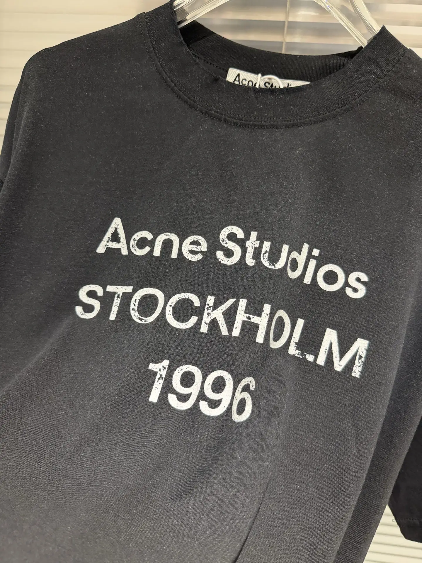 1996 Logo Distressed Cotton T-Shirt D9511393 — view 17