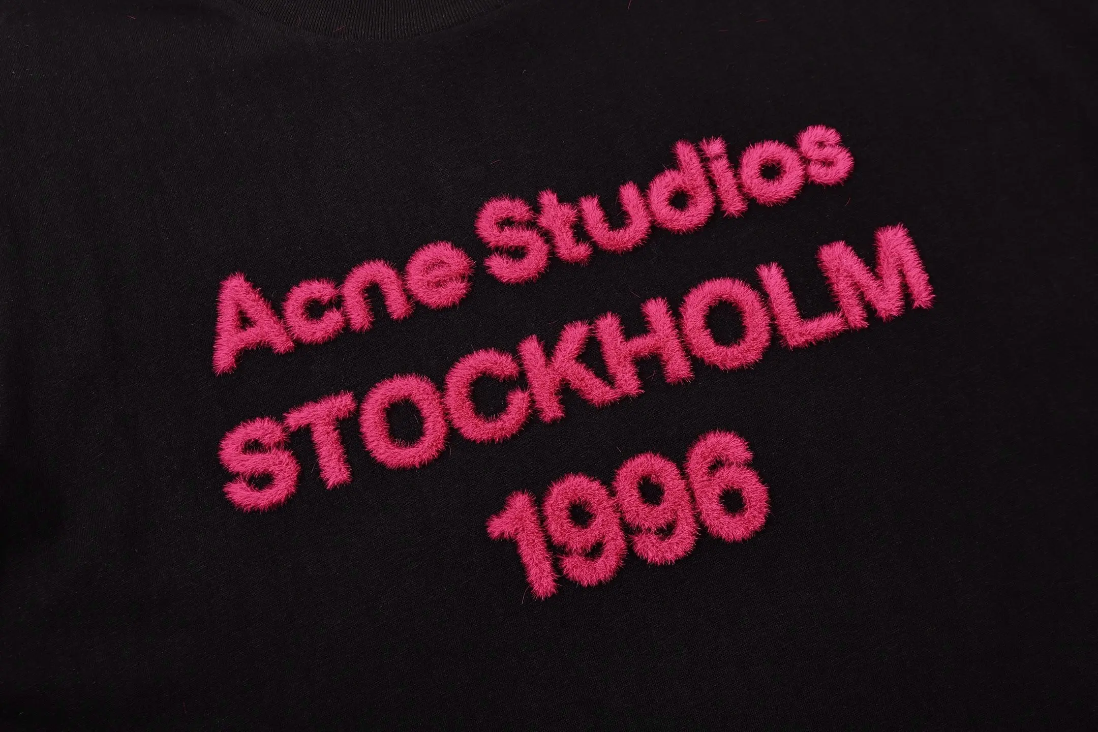 1996 Flocked Logo Cotton T-Shirt D9511370 — view 4