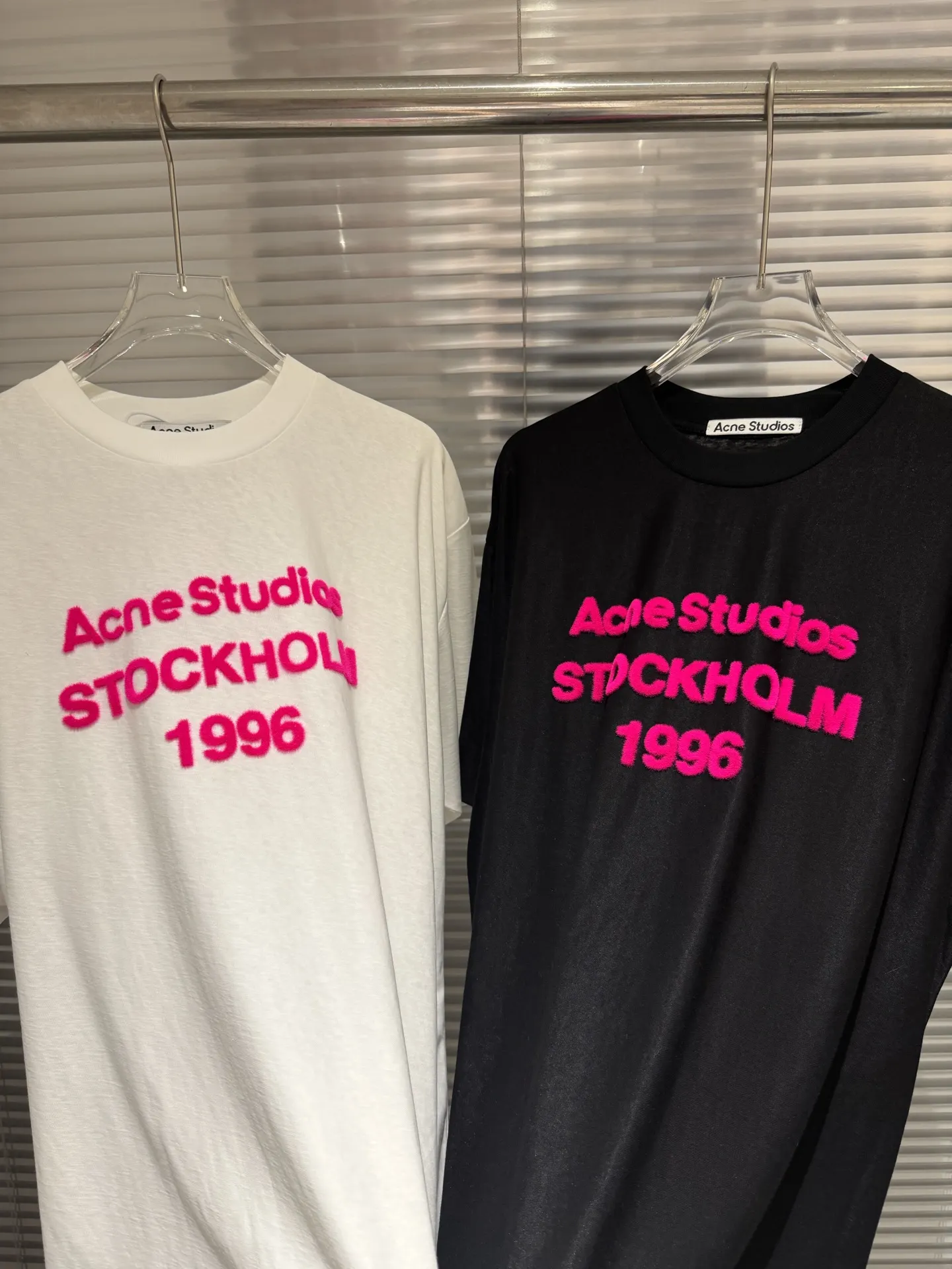 Logo Flocked Cotton T-Shirt D9511368 — view 3
