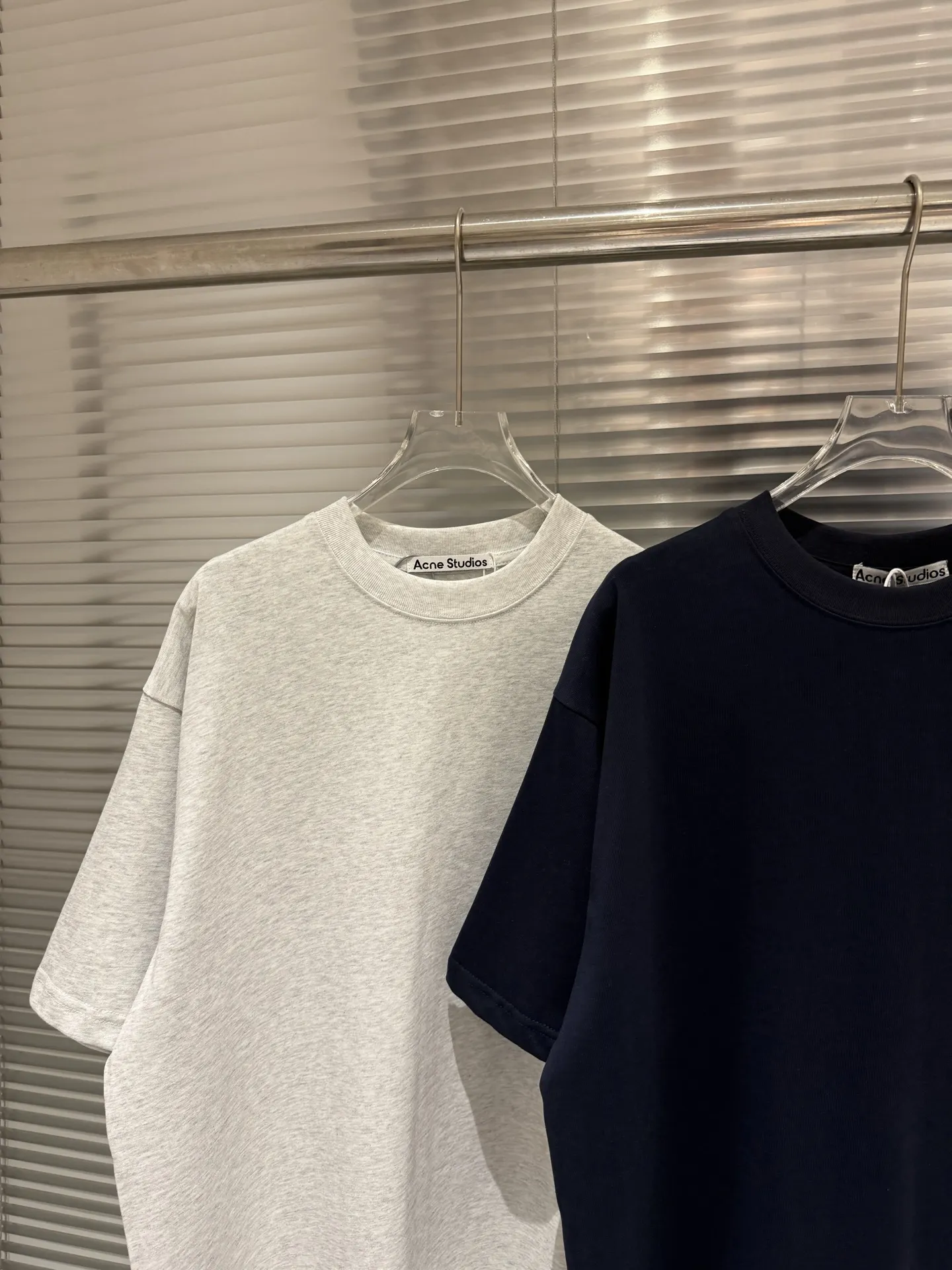 Bow Logo Oversized Cotton T-Shirt D10011406 — view 4
