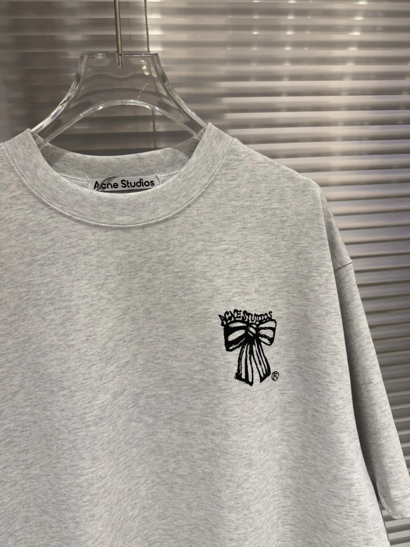 Bow Logo Oversized Cotton T-Shirt D10011406 — view 11