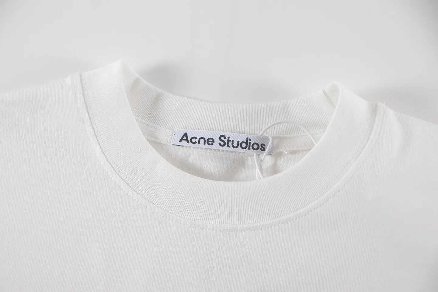 Heart Embroidery Oversized Cotton T-Shirt D10011403 — view 8