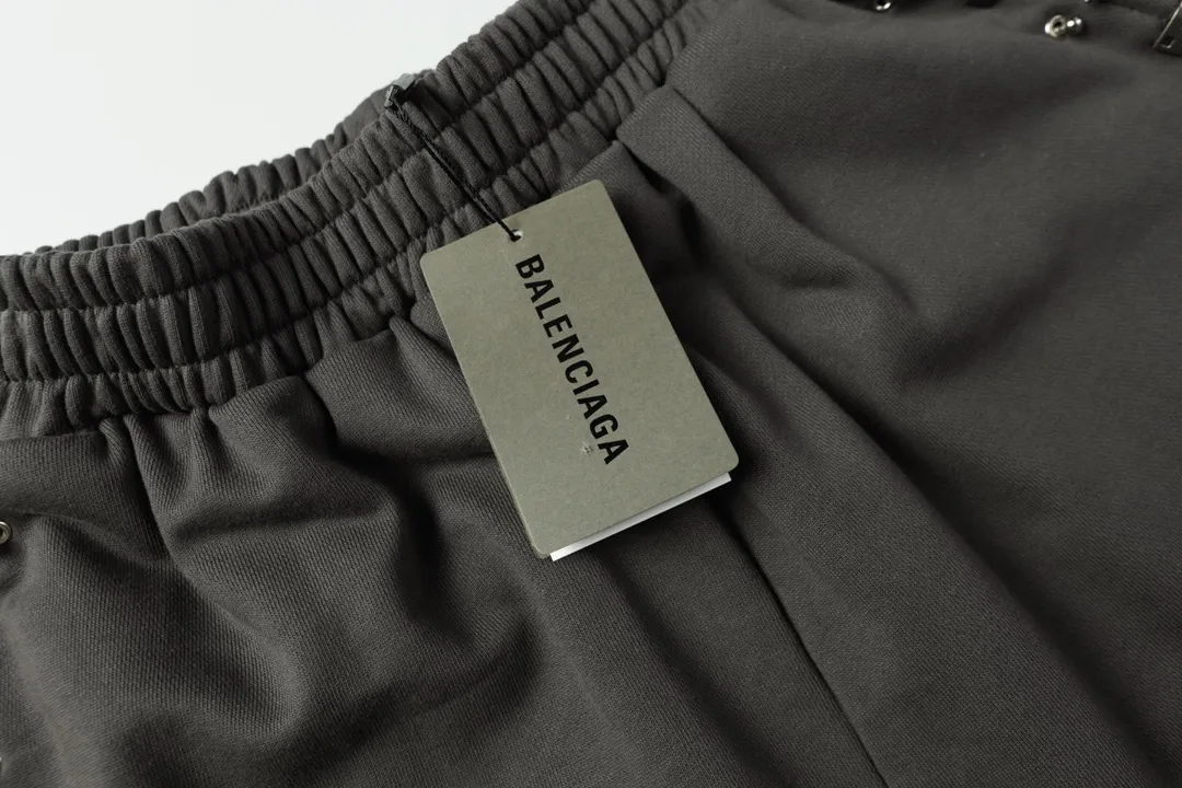 Pierced Cotton-Jersey Sweat Shorts D19512840 — view 9
