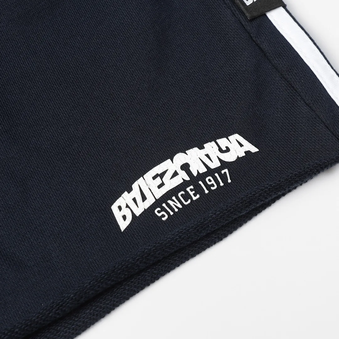 Distressed Logo-Print Cotton-Jersey Shorts D19012843 — view 3