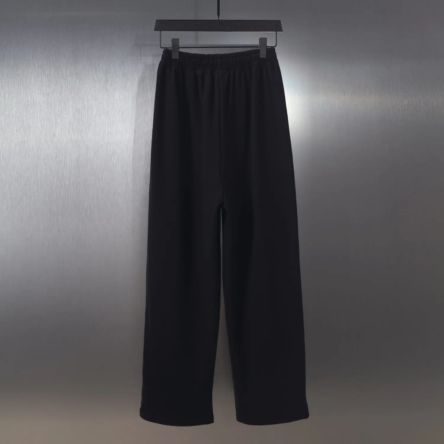 Logo Embroidered Wide-Leg Sweatpants D21521322 — view 2