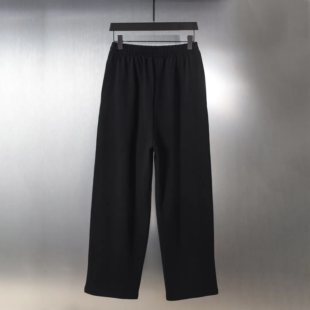 Logo Print Straight-Leg Sweatpants D20918823 — view 2