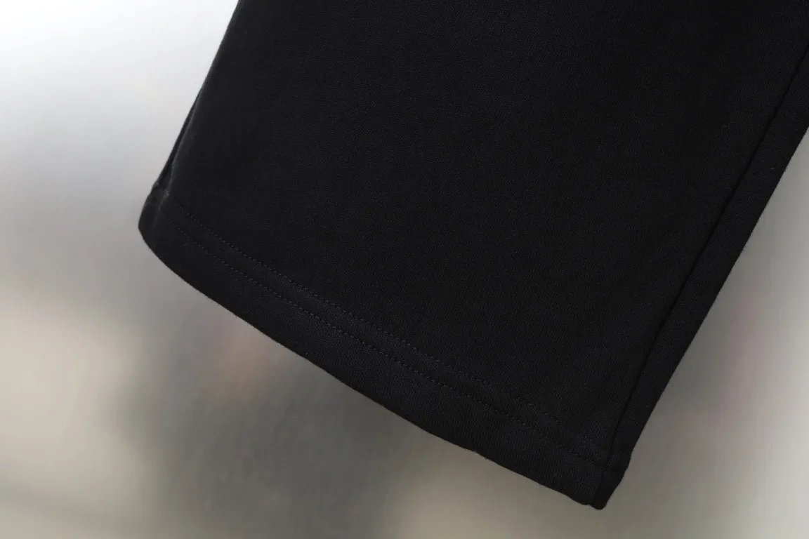 Logo Print Straight-Leg Sweatpants D20918823 — view 4