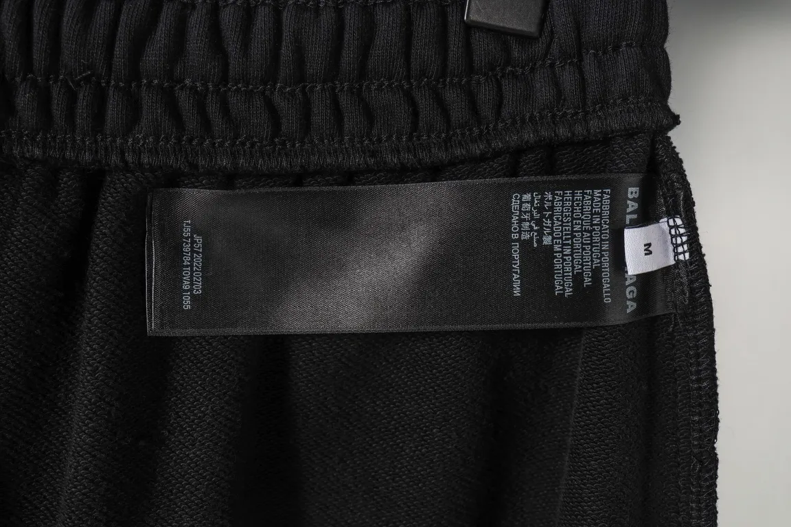Logo Print Straight-Leg Sweatpants D20918823 — view 6