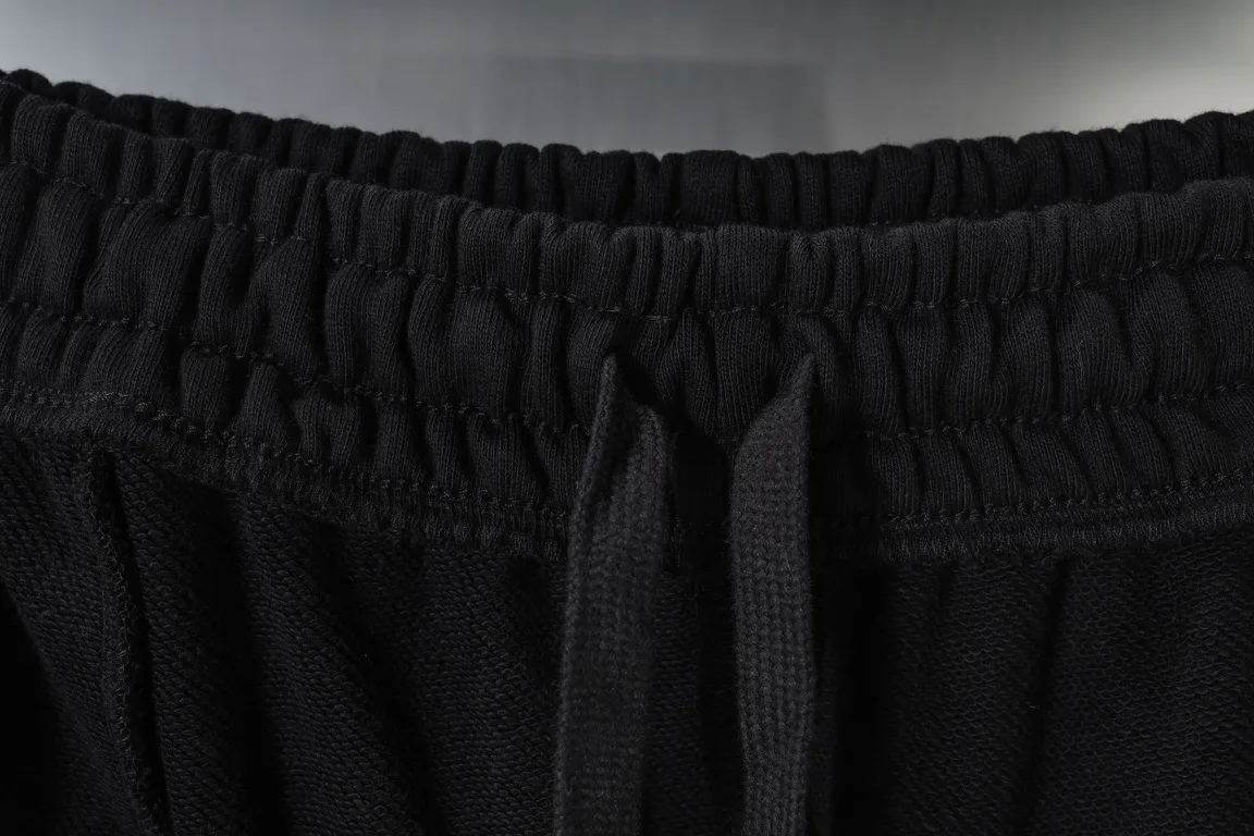 Logo Print Straight-Leg Sweatpants D20918823 — view 8
